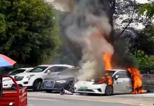 国产车燃油车自燃视频,揭秘自燃原因与预防措施